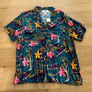 VINTAGE NWT Maggie Lawrence Floral Abstract Men's Shirt Size Medium/Large